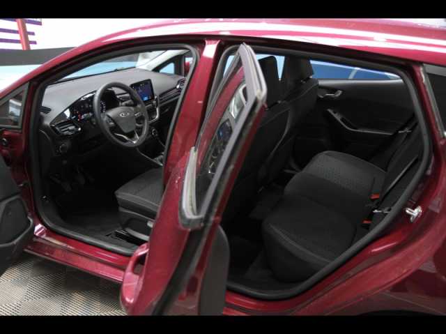 Ford Fiesta 1.0 EcoBoost Hybrid 125ch Titanium Business 5p